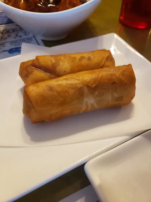 Sweet Ginger Asian Cuisine & Lounge 6