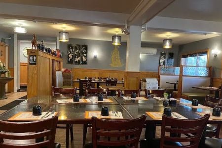 Golden Sails Chinese Restaurant 金航