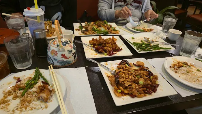 Golden China Restaurant 2