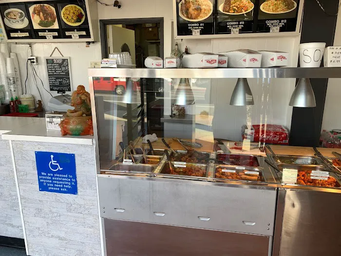 Lucky Chinese Fast Food 7