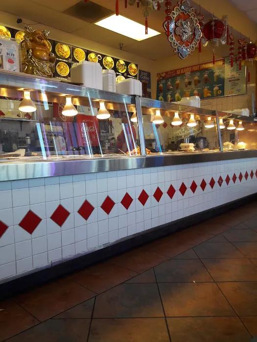 Louie's Chinese Cuisine Restaurant 9