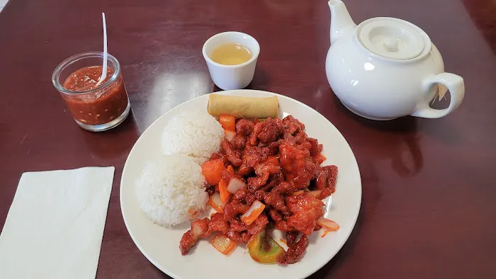 Lucky Wok 1