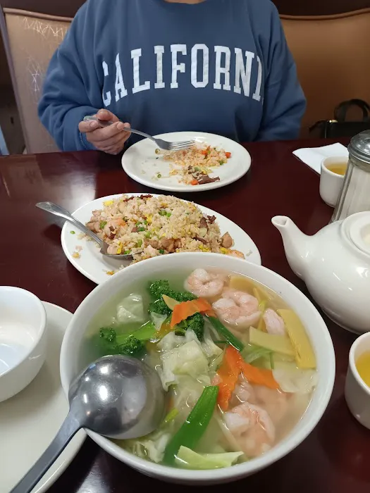 Lucky Wok 3