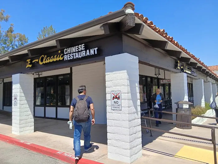 Classic Chinese Restaurant 10