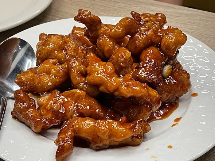Min’s Bistro Chinese Cuisine 2