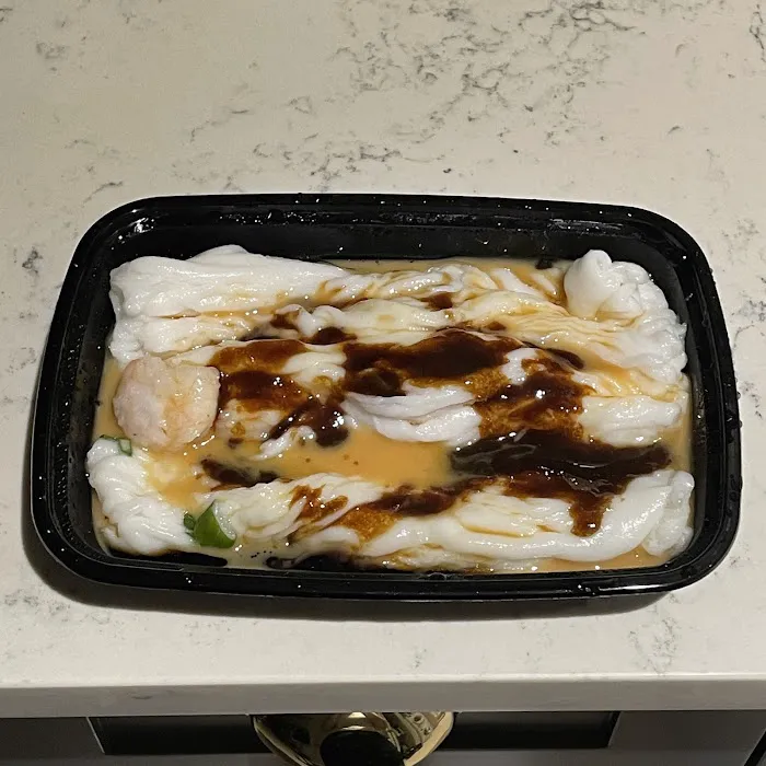 Tonii's Fresh Rice Noodle 10