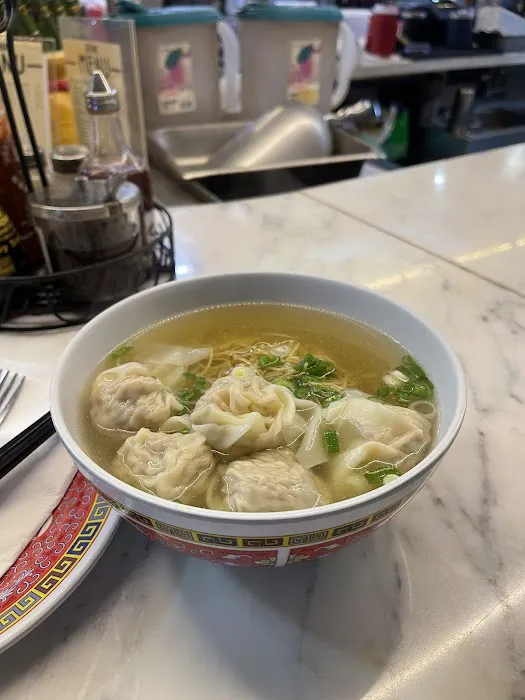 Mei Lai Wah | Wonton Noodle Garden 2