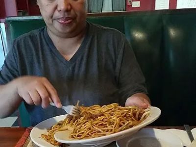 Betty’s Pub & Chinese Restaurant 美玲 0