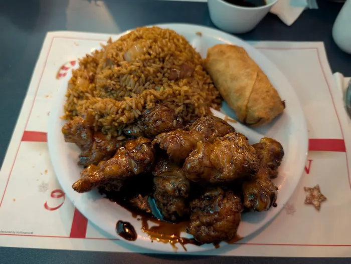 Islander Restaurant 5