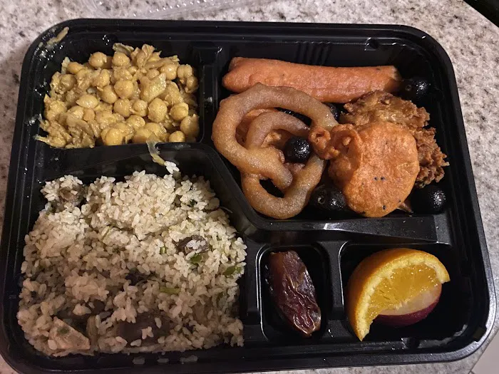 Halal Fresh Chinese and Indian cuisine 10