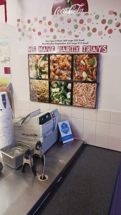 Yum Yum Kitchen 7
