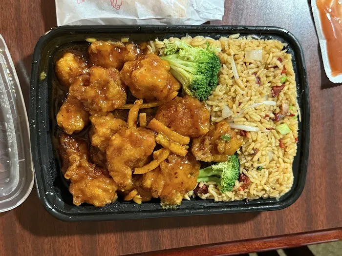 Xing Long Chinese Restaurant 8