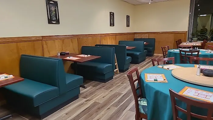 Great Wall Restaurant 6