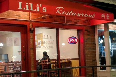 Lili's Restaurant