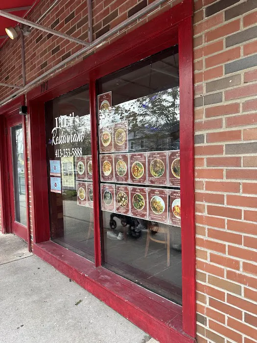 Lili's Restaurant 10