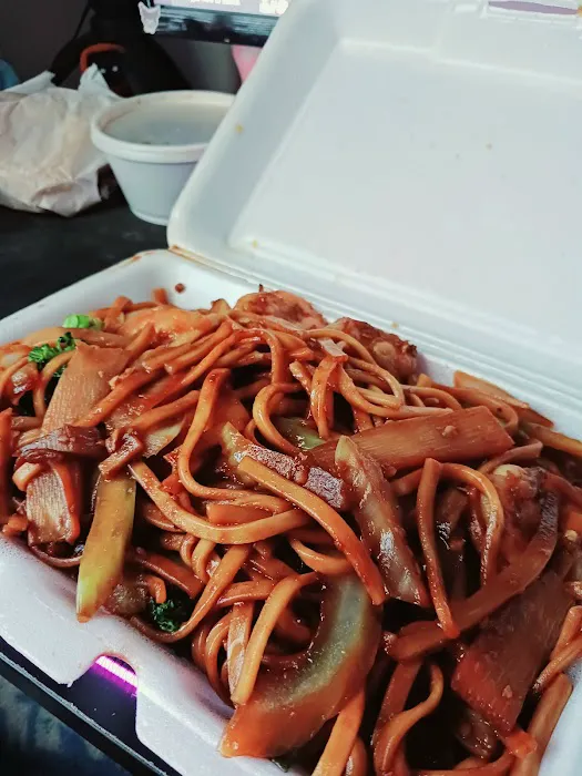Happy Wok 8