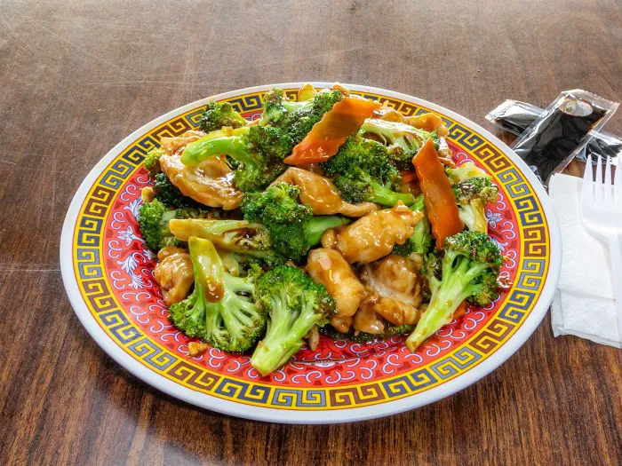 Flaming Wok Chinese Restaurant 8