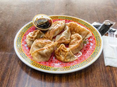 Flaming Wok Chinese Restaurant 0