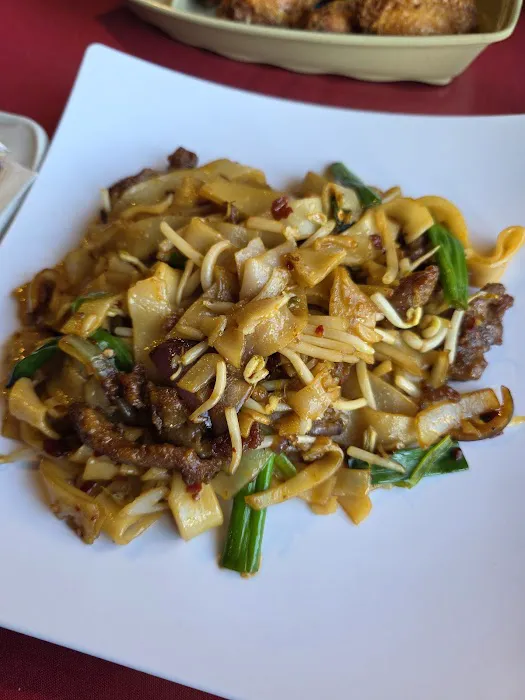 Nam's Noodle & Karaoke Bar 3