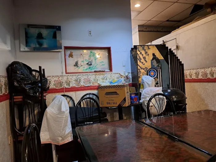 Little Panda Chinese Restaurant 4
