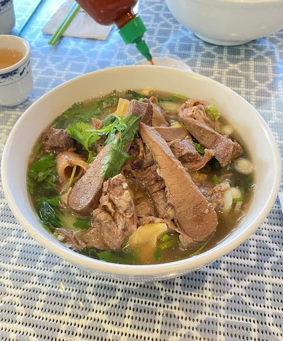 Sing On Pho Noodle House 7