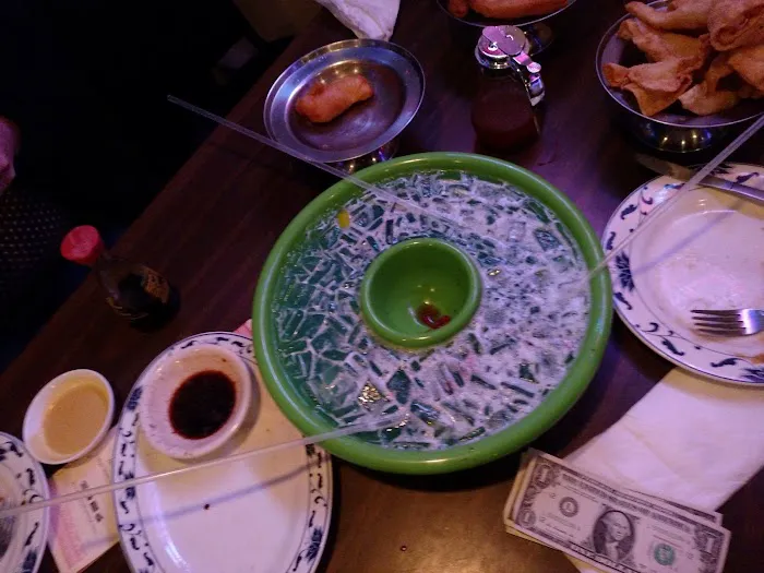 Gin Gin Restaurant 2