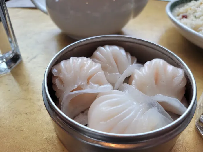 North Garden Restaurant & Lounge 8