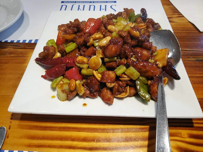 Shunju Chinese and Japanese Cuisine 6