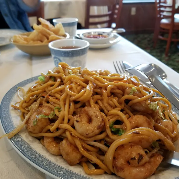 Lee Chen Chinese Cuisine 10