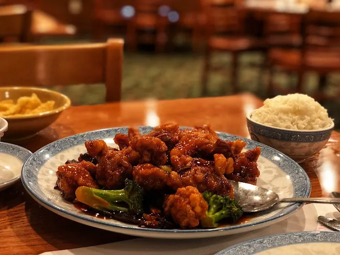 Lee Chen Chinese Cuisine 2