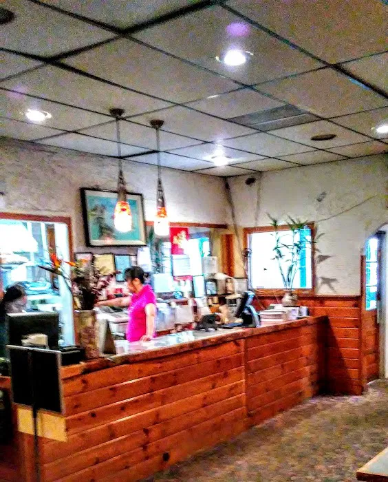 Golden House Restaurant 7