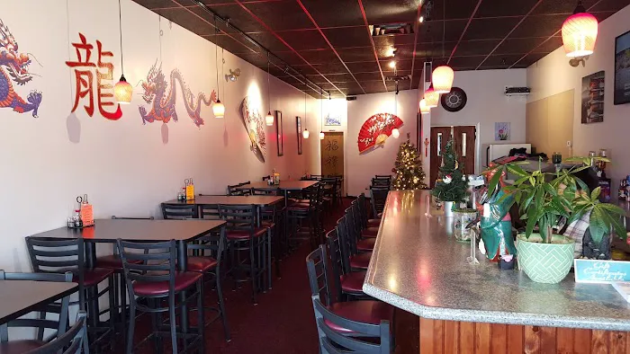 Xin's Chinese Restaurant & Dragon Lounge 1