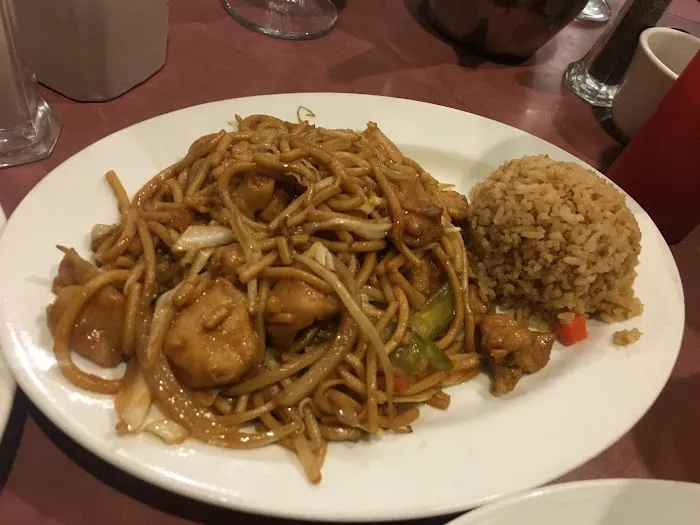 Yen Ching Restaurant 7