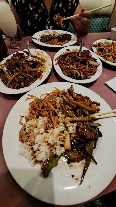 Yen Ching Restaurant 3