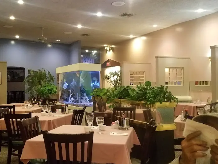 Yen Ching Restaurant 10