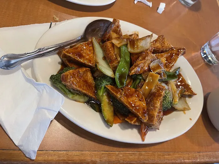Tasty Joe's Asian Diner Chinese Cuisine 10
