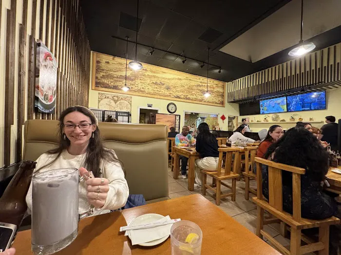 Dumplings N More 6