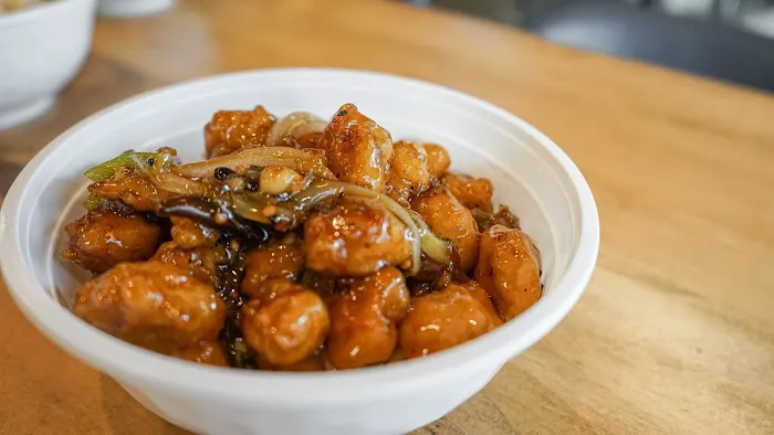 Mein St. Asian Kitchen 3