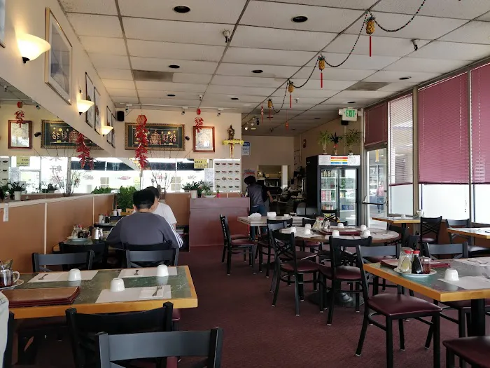 Hot Wok Cafe 7