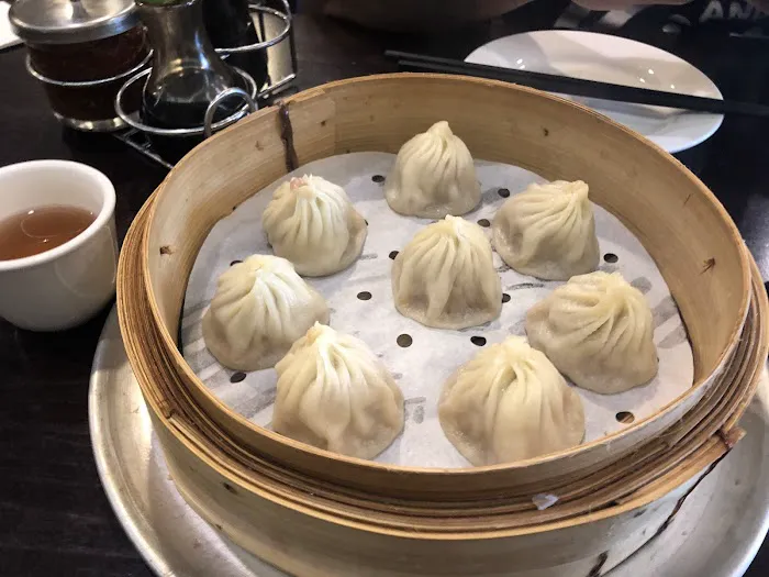 Famous Food Chinese Restaurant 6