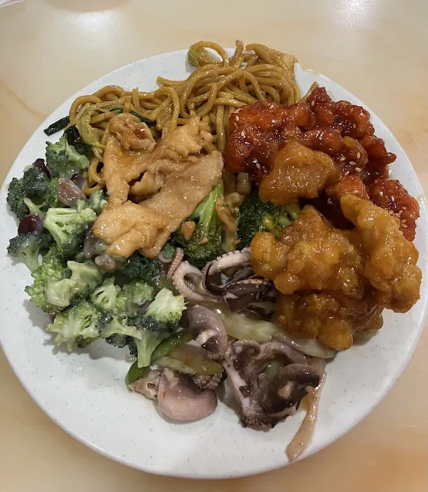 Lucky Bamboo Restaurant 8