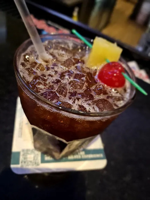 Mai Tai's 6