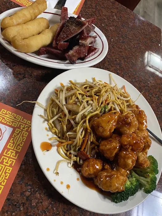 Hong & Kong Restaurant 6