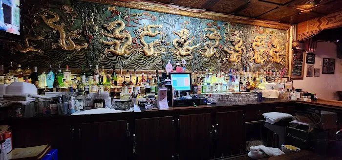 Hong & Kong Restaurant 3