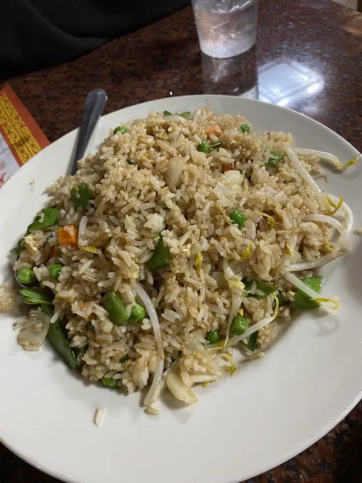 Hong & Kong Restaurant 8