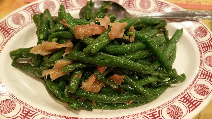 Shangrila Chinese Restaurant 10