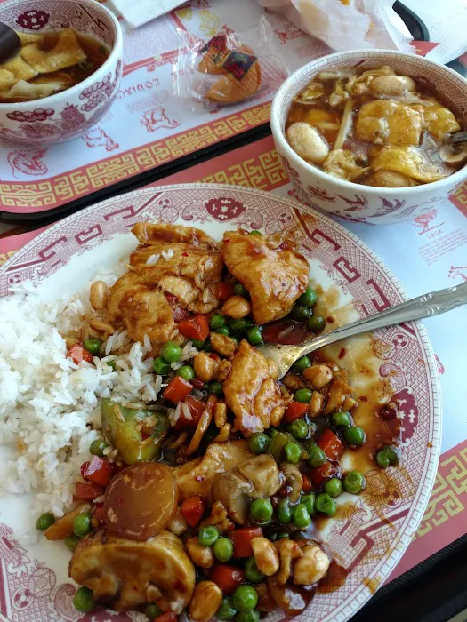Golden Dragon Restaurant 2