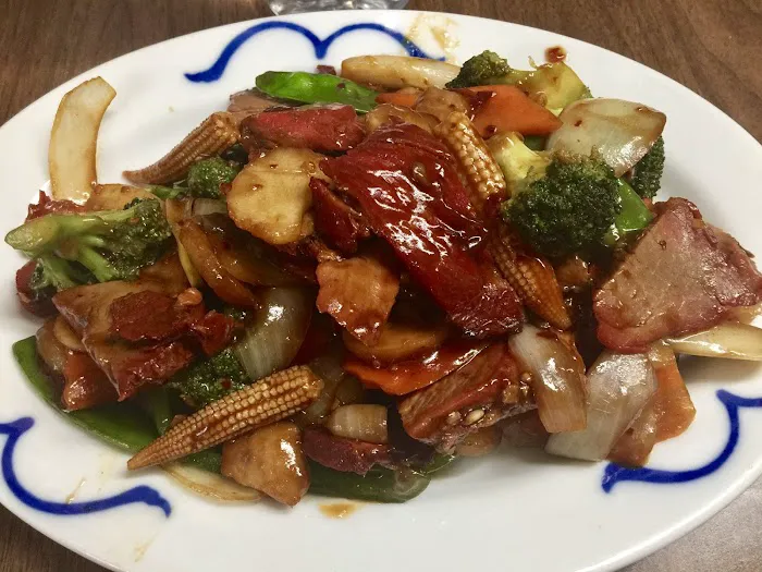 Canton Lee Restaurant 8