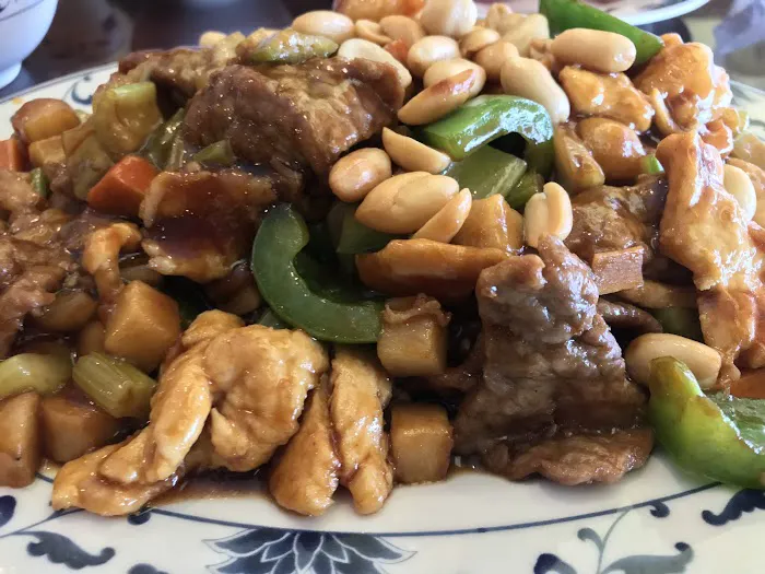 Jade Dragon Chinese Restaurant 4