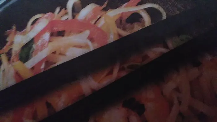 Wall Chinese Cafe 3
